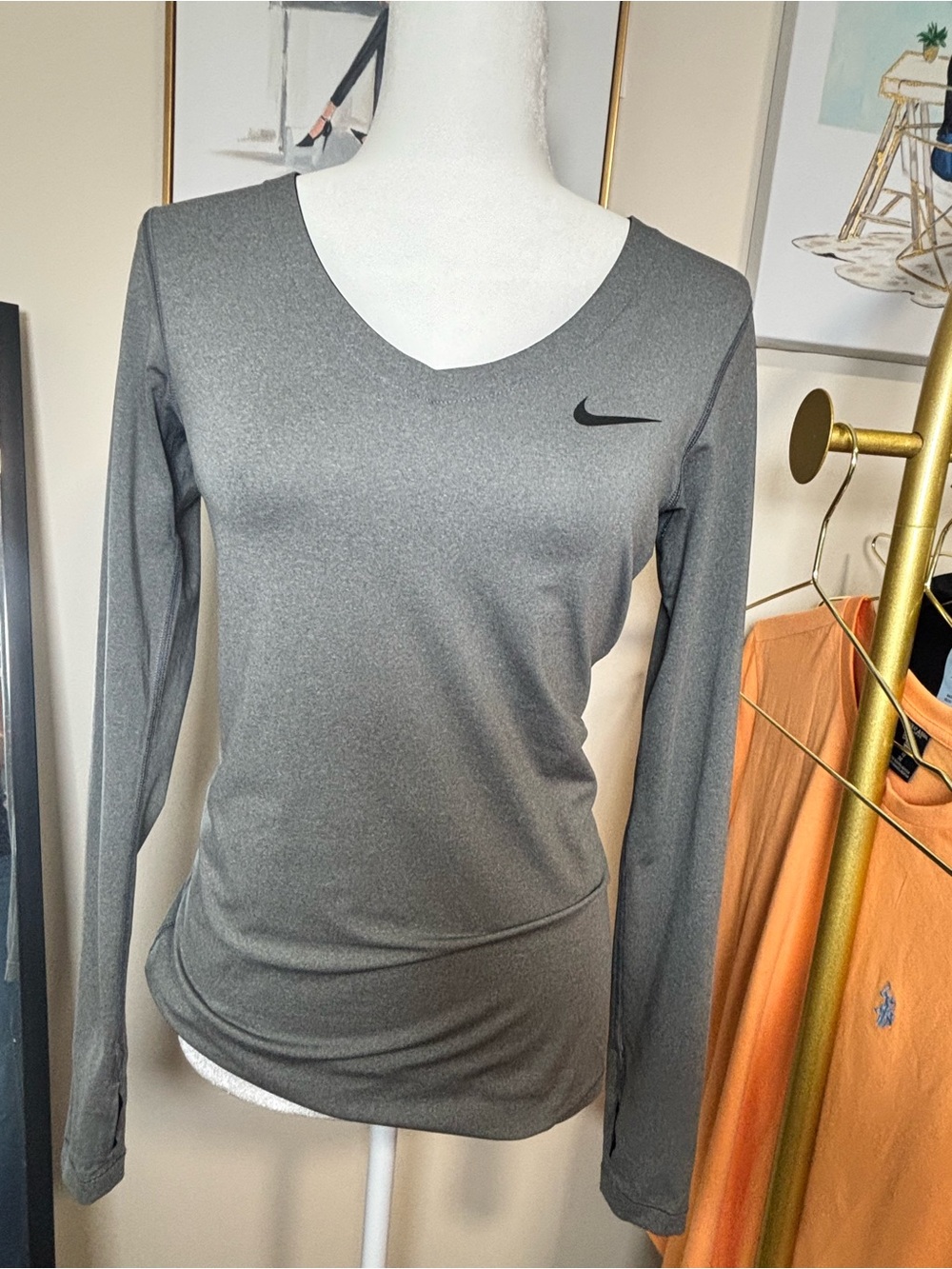 Nike Pro Gray V-Neck Long Sleeve Training Top Size M